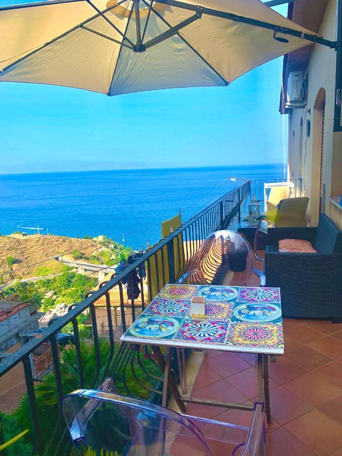 Sun Sky Sea Suite Taormina Exterior foto